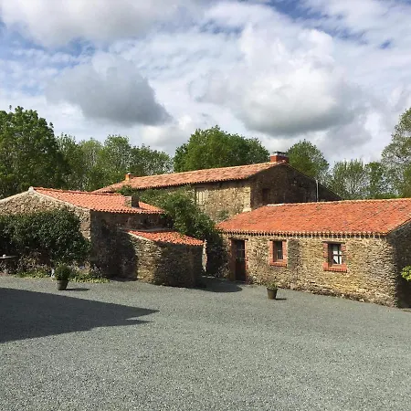 Le Nichoir 3* Les Essarts (Vendee)