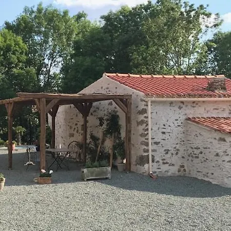 Le Nichoir 3* Les Essarts (Vendee)
